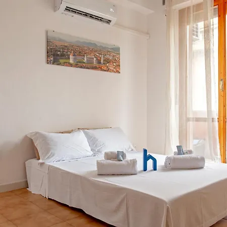 Homiday- Ospedale Aeroporto- Aria Condizionata E Parcheggio Gratuito Apartment *