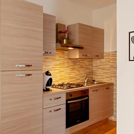 Homiday- Ospedale Aeroporto- Aria Condizionata E Parcheggio Gratuito Apartment *